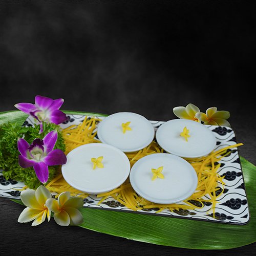 Layered Pandan with Coconut Milk Custard (Khanom Tuay)