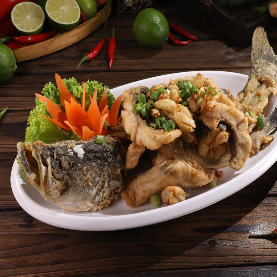 Deep-Fried Siakap with Garlic