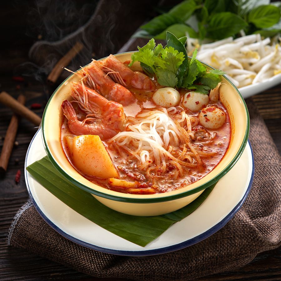 Spicy Creamy Red Tom Yum Seafood Noodle