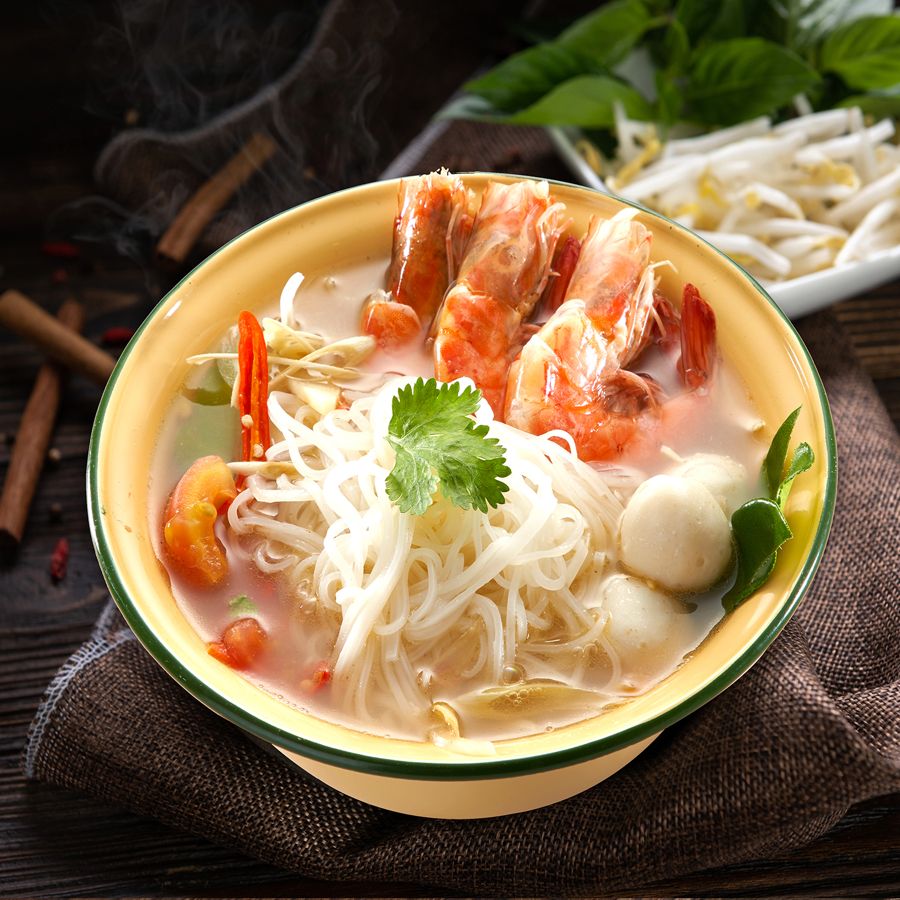 Spicy Clear Tom Yum Seafood Noodle