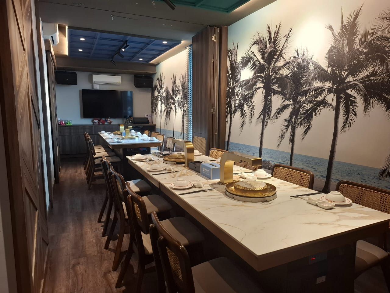 Combined Pattaya and Phuket VIP room at Krua Thai Moo-ka-ta Damansara Uptown
